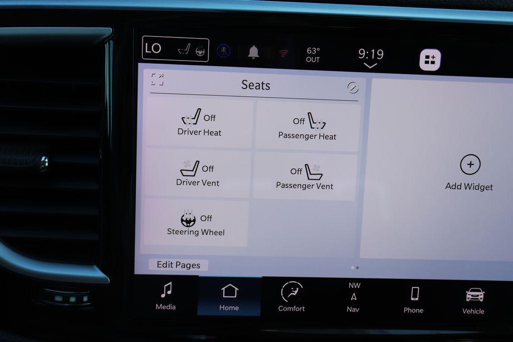 used 2023 Chrysler Pacifica Hybrid car, priced at $26,000