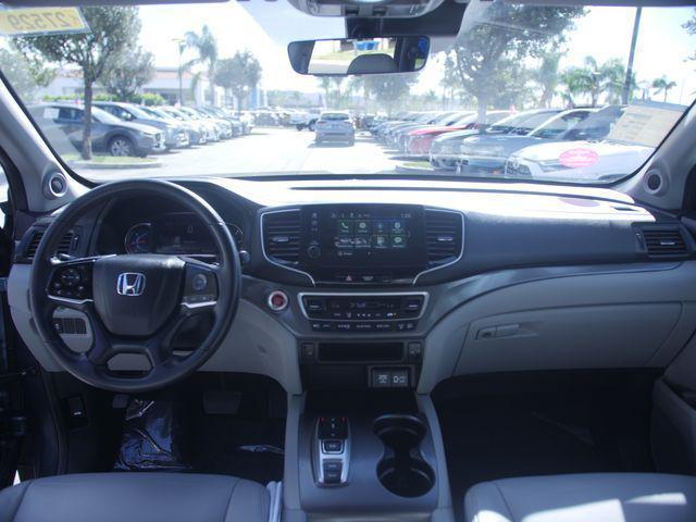 used 2022 Honda Pilot car, priced at $31,000