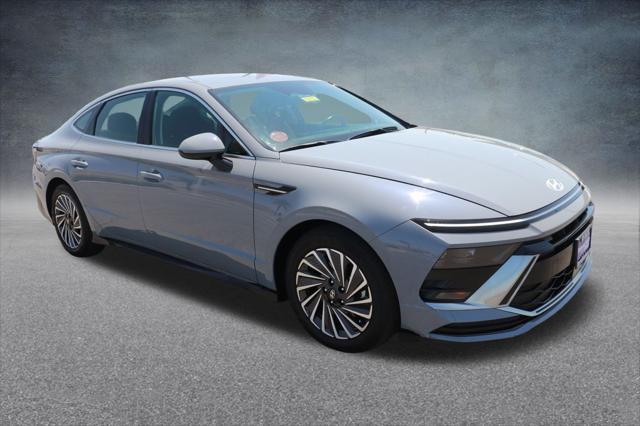 used 2024 Hyundai Sonata Hybrid car, priced at $25,000