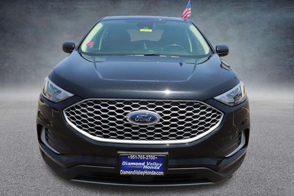 used 2024 Ford Edge car, priced at $22,500
