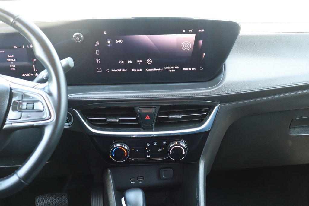 used 2024 Buick Encore GX car, priced at $20,000