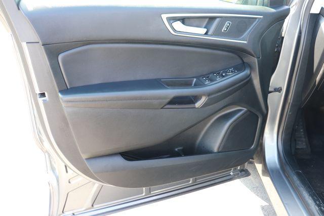 used 2024 Ford Edge car, priced at $25,500