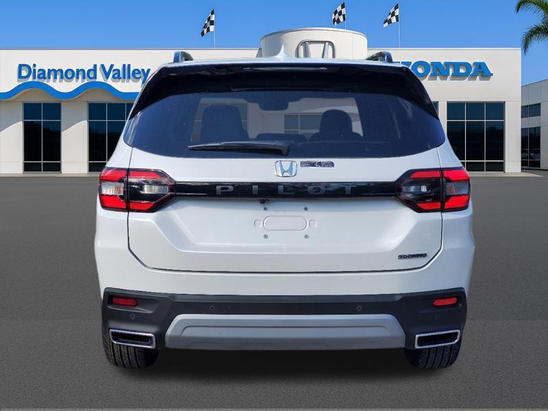 new 2025 Honda Pilot car, priced at $46,208