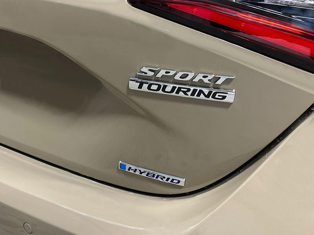 new 2026 Honda Civic Hybrid car, priced at $33,366