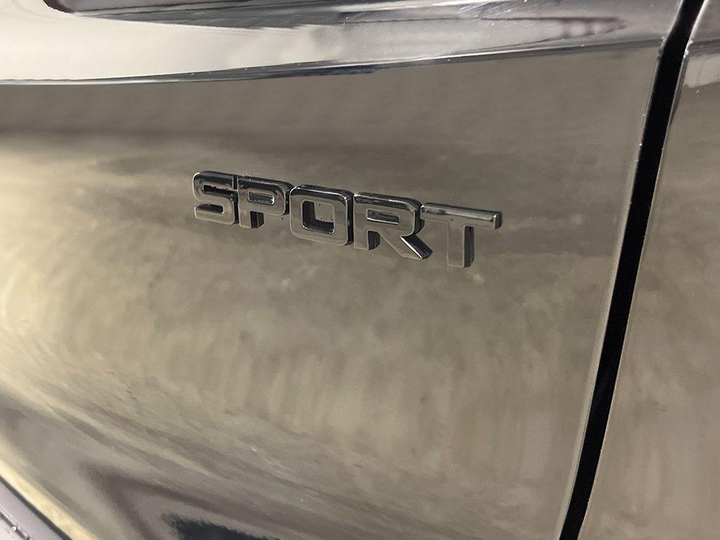 new 2026 Honda CR-V Hybrid car, priced at $37,194