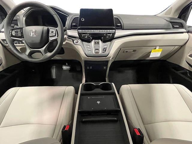 new 2025 Honda Odyssey car, priced at $41,880