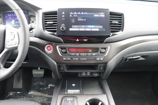 new 2025 Honda Passport car, priced at $44,514
