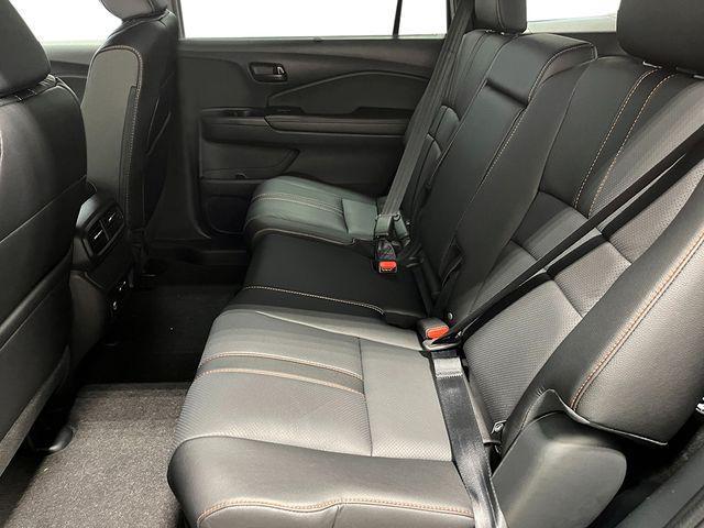 new 2025 Honda Passport car, priced at $44,514