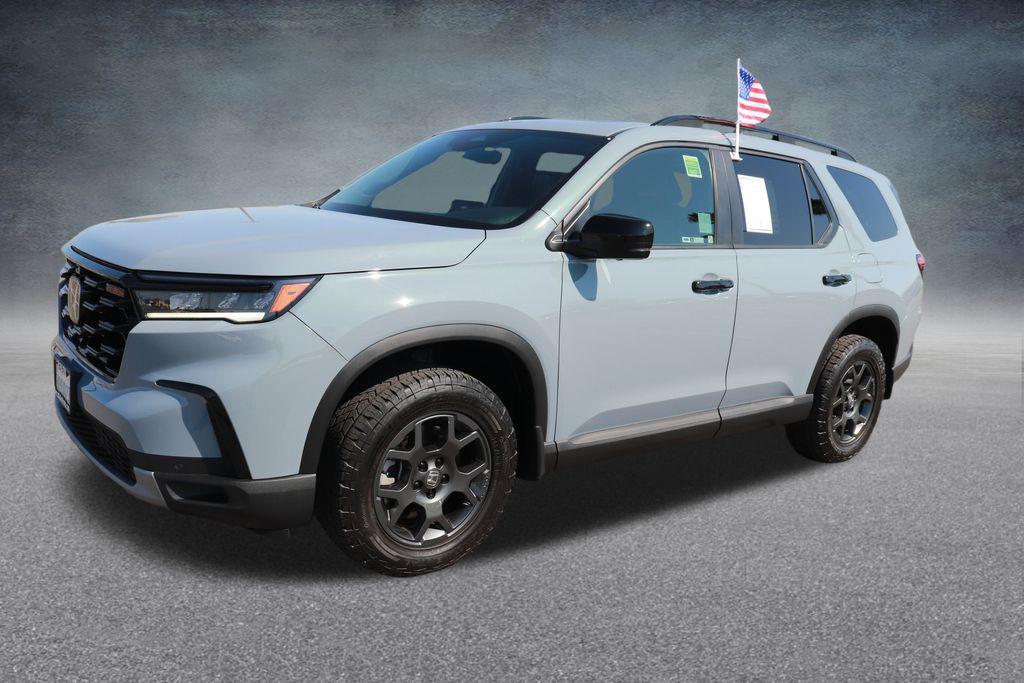 used 2023 Honda Pilot car, priced at $42,000
