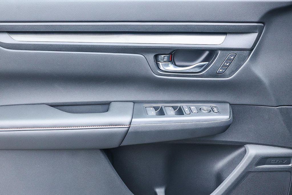 new 2026 Honda CR-V Hybrid car, priced at $38,965