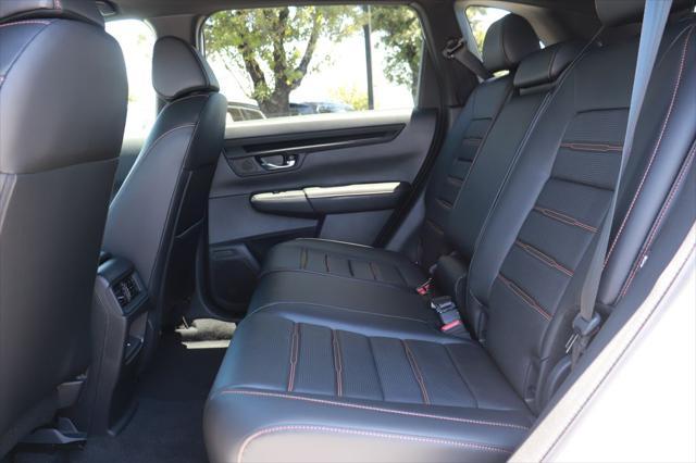 new 2025 Honda CR-V Hybrid car, priced at $37,880