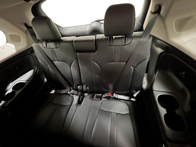 new 2025 Honda Pilot car, priced at $49,157