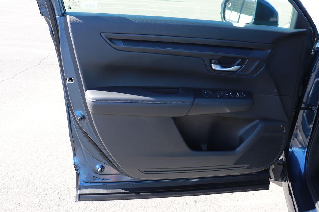 used 2024 Honda CR-V car, priced at $29,000