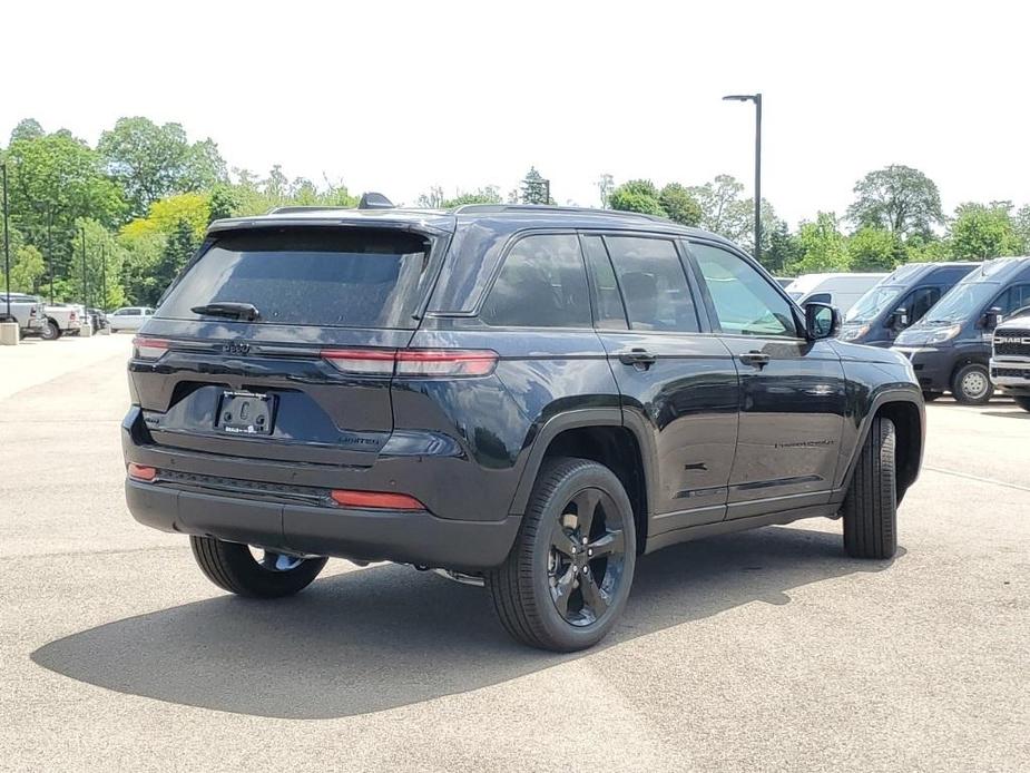 new 2024 Jeep Grand Cherokee car, priced at $49,642