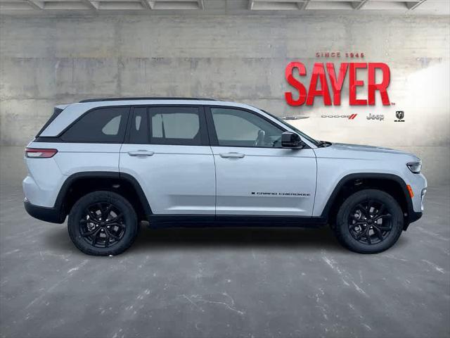 new 2025 Jeep Grand Cherokee car, priced at $46,478