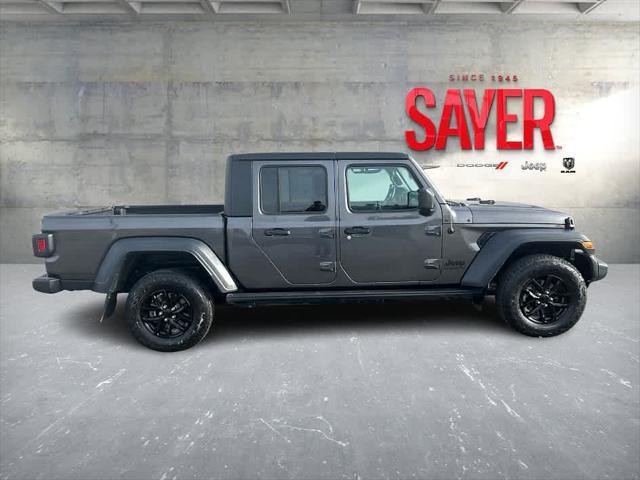 used 2022 Jeep Gladiator car, priced at $34,189