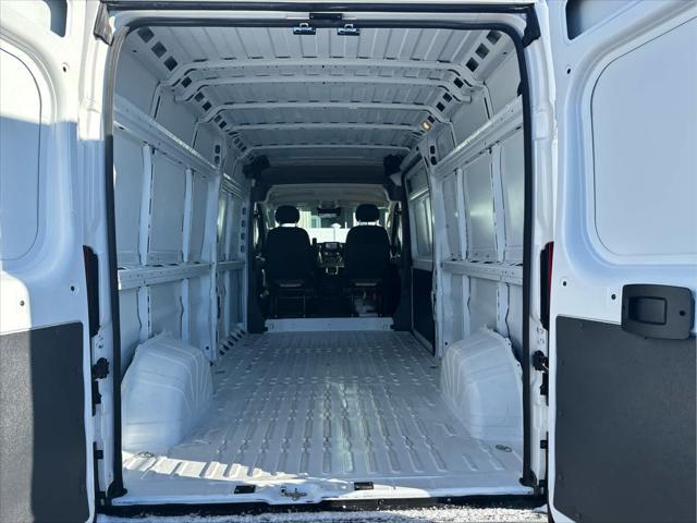 used 2023 Ram ProMaster 2500 car, priced at $39,150