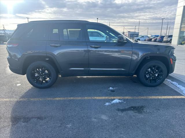 new 2025 Jeep Grand Cherokee car, priced at $47,525