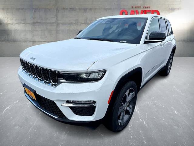 new 2024 Jeep Grand Cherokee car, priced at $54,178