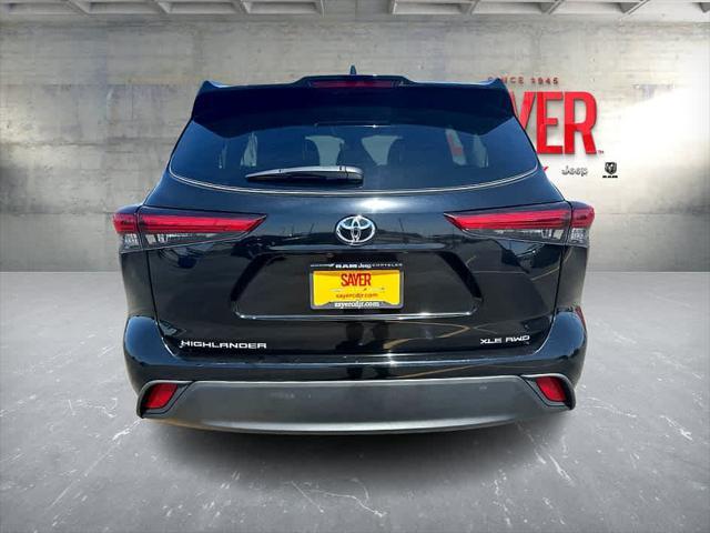 used 2021 Toyota Highlander car, priced at $36,528