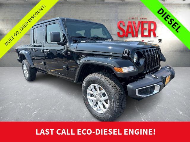 new 2023 Jeep Gladiator car, priced at $46,056