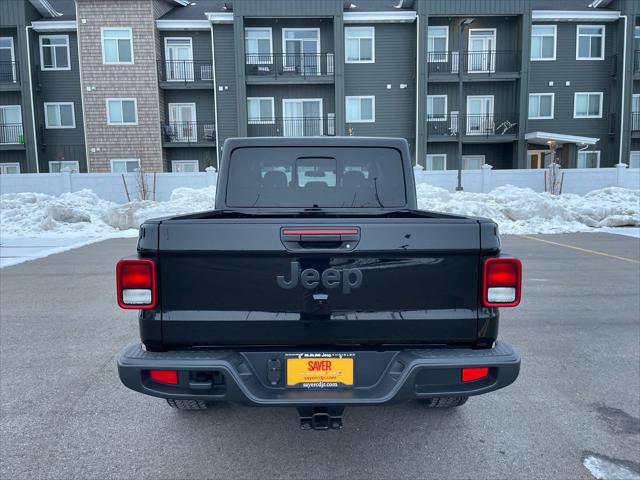 new 2025 Jeep Gladiator car, priced at $44,680