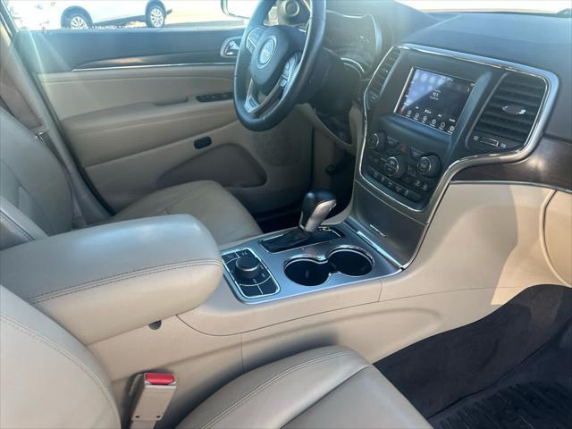 used 2018 Jeep Grand Cherokee car, priced at $17,785