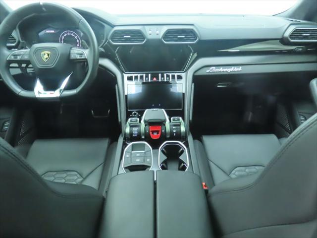 used 2022 Lamborghini Urus car, priced at $239,900