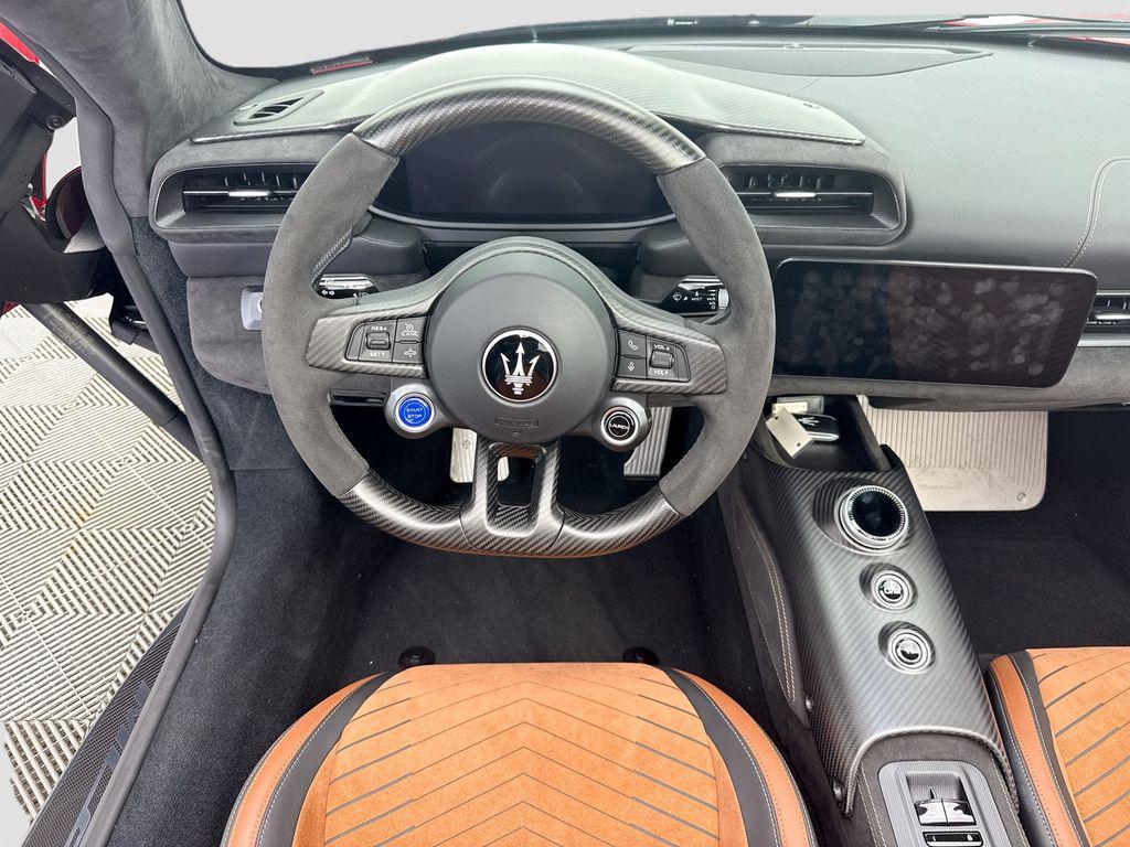 used 2024 Maserati MC20 car