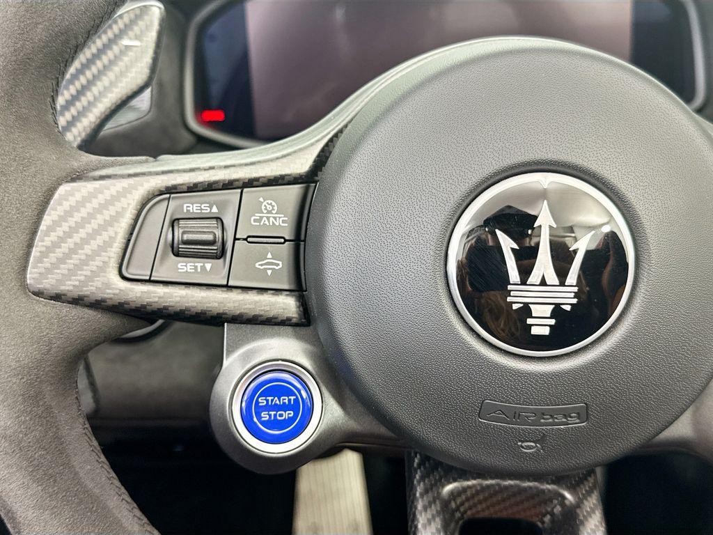 used 2024 Maserati MC20 car