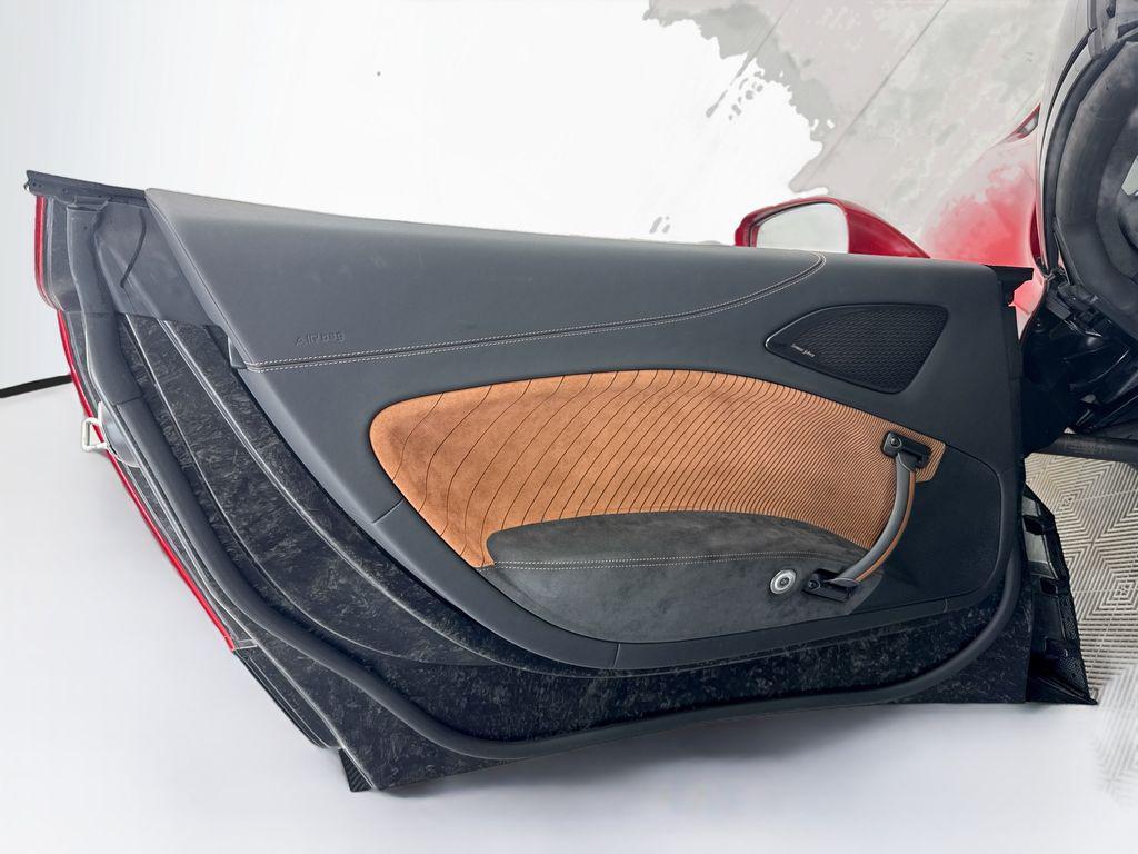 used 2024 Maserati MC20 car