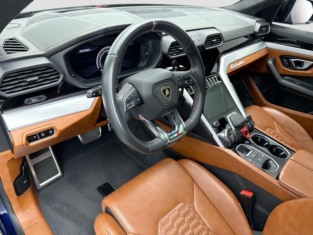 used 2020 Lamborghini Urus car, priced at $168,900