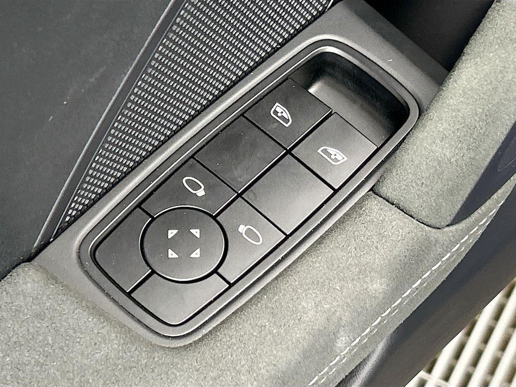 used 2022 Porsche 911 car, priced at $265,900