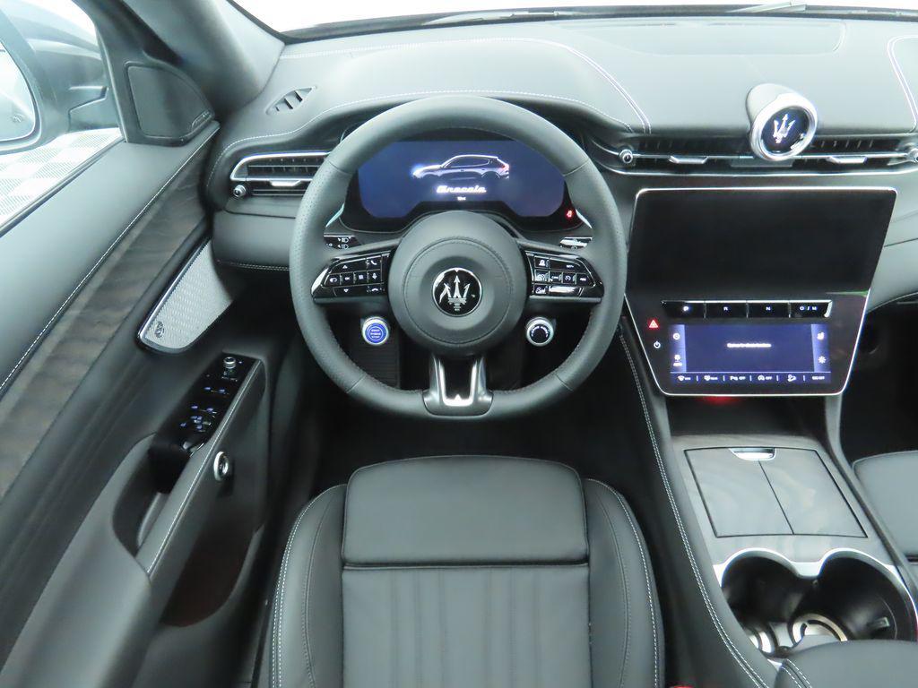 new 2025 Maserati Grecale car, priced at $86,105