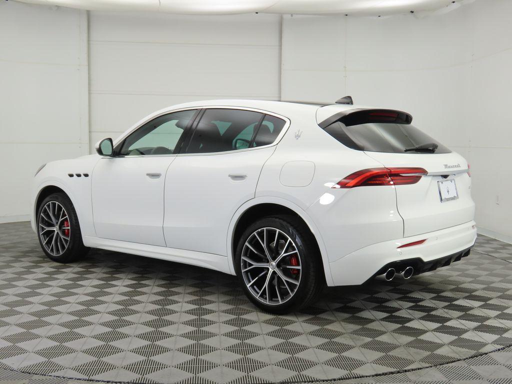 new 2025 Maserati Grecale car, priced at $95,805