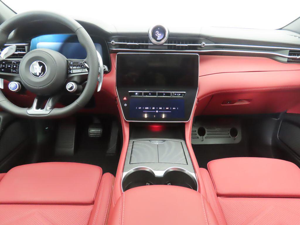 new 2025 Maserati Grecale car, priced at $95,805