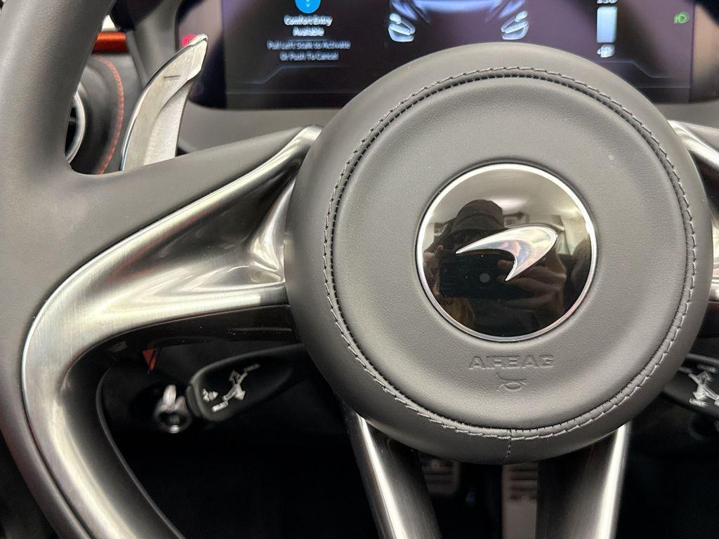 used 2025 McLaren 750S car, priced at $387,900