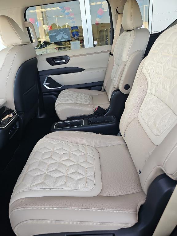 new 2025 Nissan Armada car, priced at $72,020