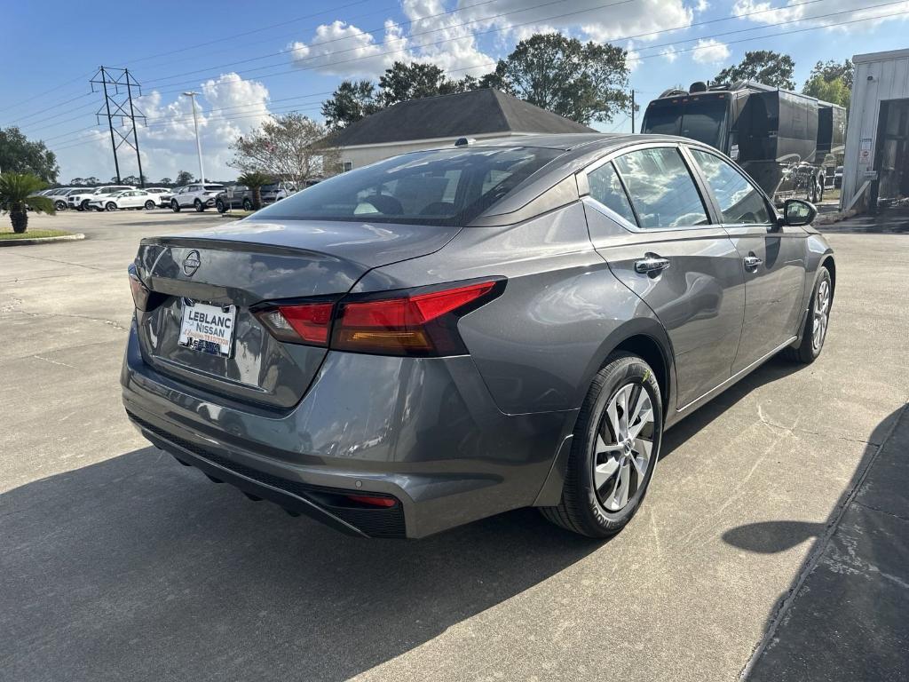 new 2025 Nissan Altima car, priced at $26,250