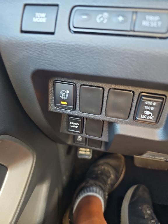 new 2025 Nissan Frontier car, priced at $33,775