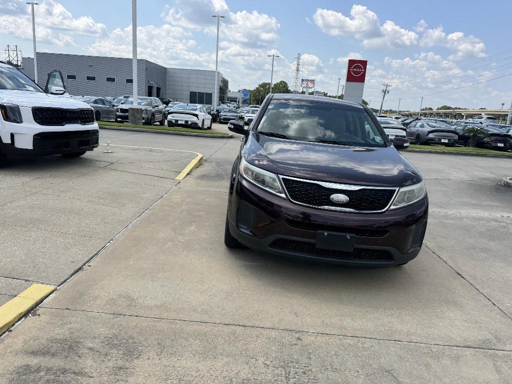 used 2014 Kia Sorento car, priced at $10,899
