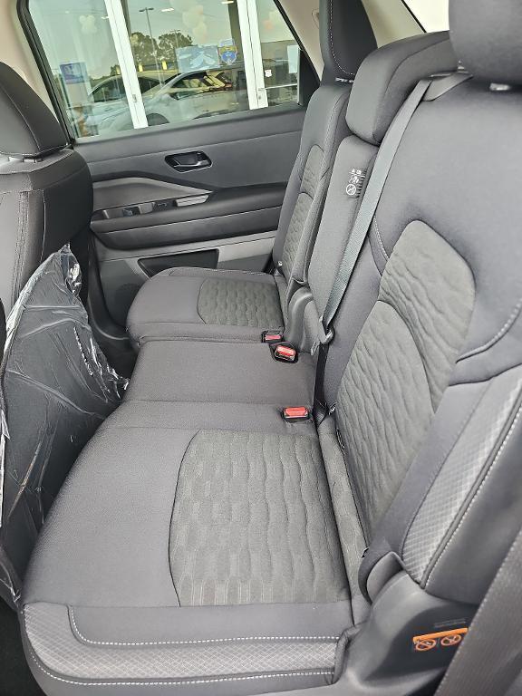new 2025 Nissan Pathfinder car, priced at $38,283