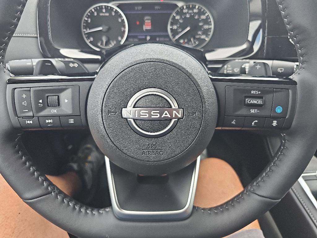 new 2025 Nissan Pathfinder car, priced at $40,081