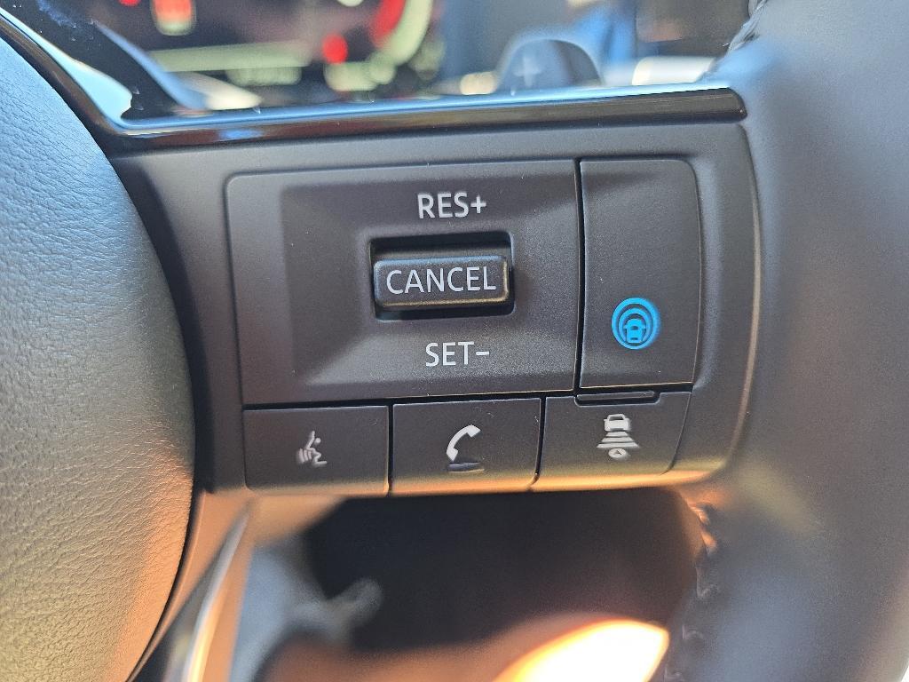 new 2025 Nissan Pathfinder car, priced at $42,256