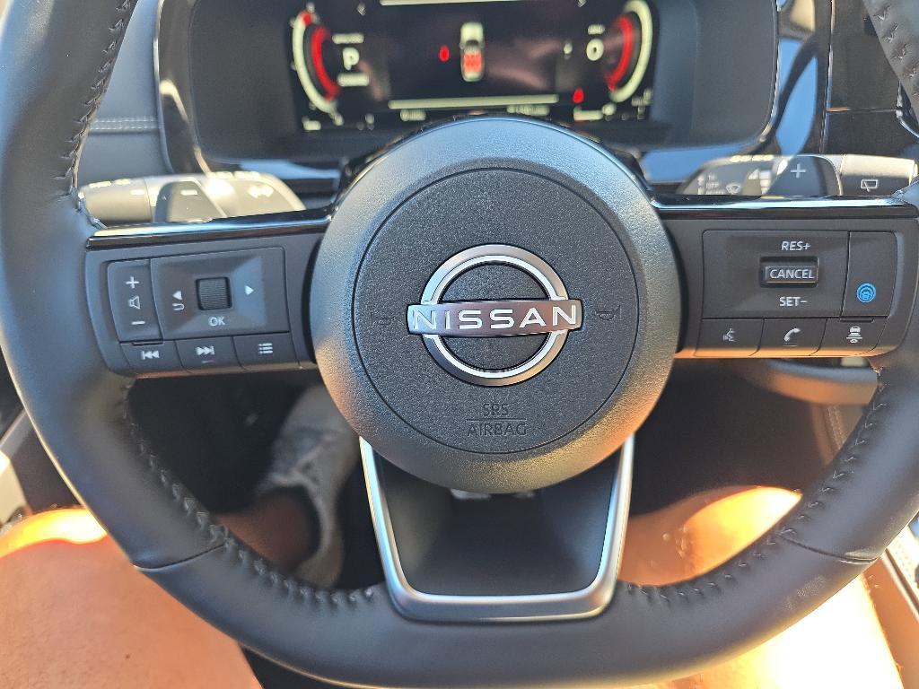 new 2025 Nissan Pathfinder car, priced at $42,256