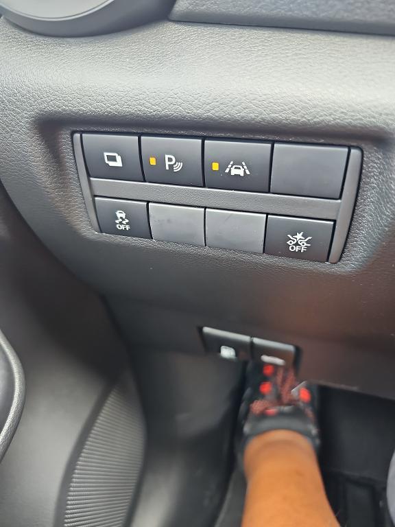 new 2025 Nissan Versa car, priced at $19,059
