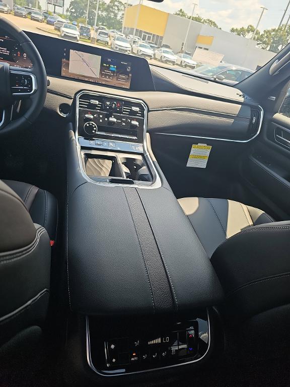 new 2026 Nissan Armada car, priced at $66,905