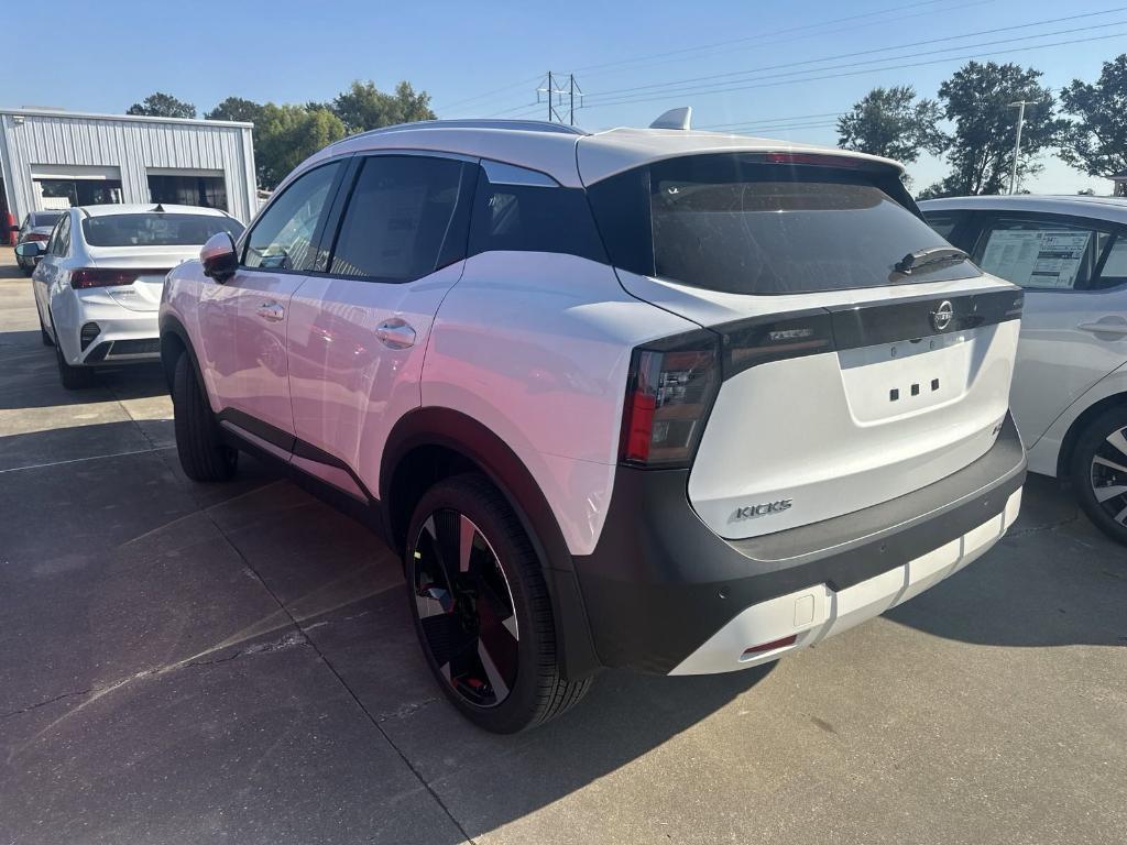 new 2025 Nissan Kicks car, priced at $27,461