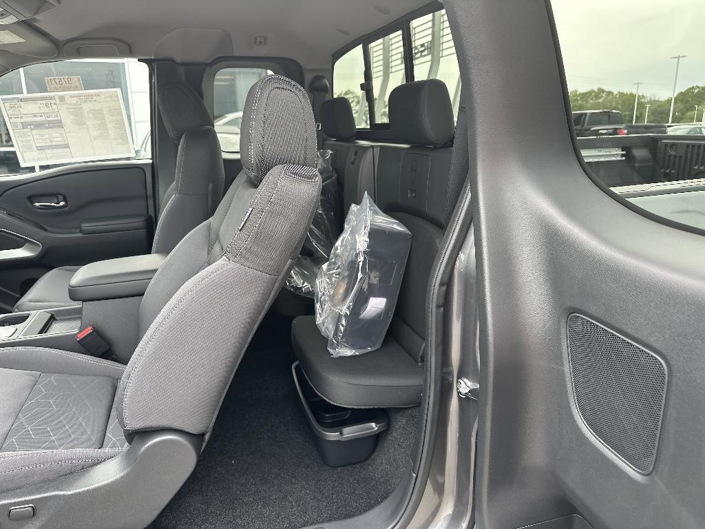 new 2025 Nissan Frontier car, priced at $33,519