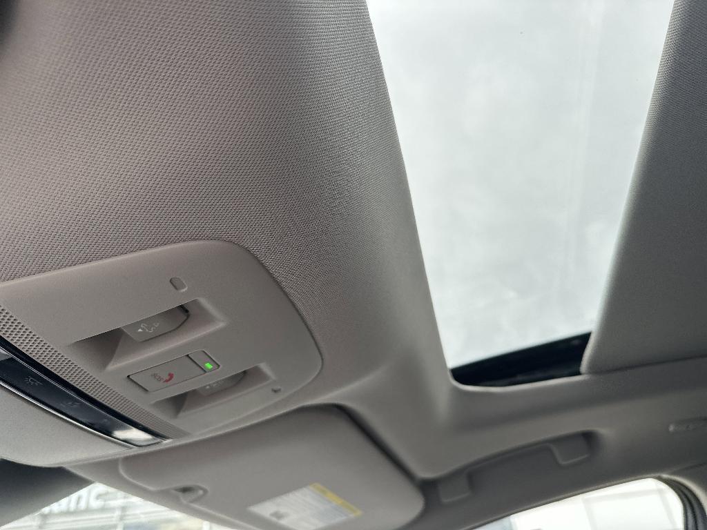 new 2025 Nissan Murano car, priced at $47,715